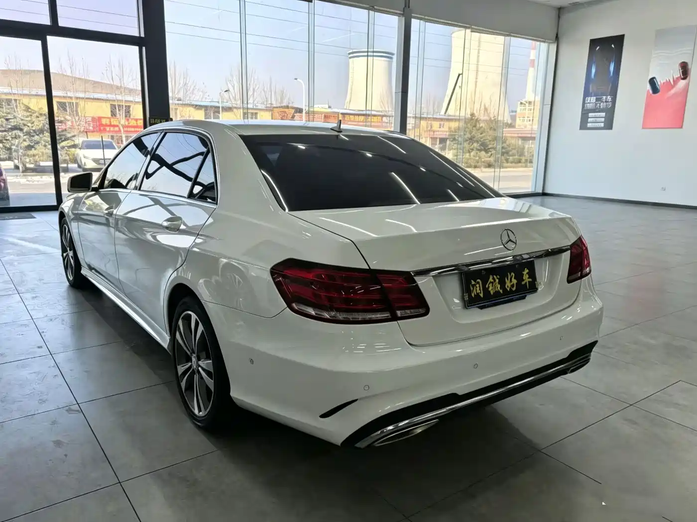 Mercedes-Benz E-Class 2015 Facelift E 200 L фото 6