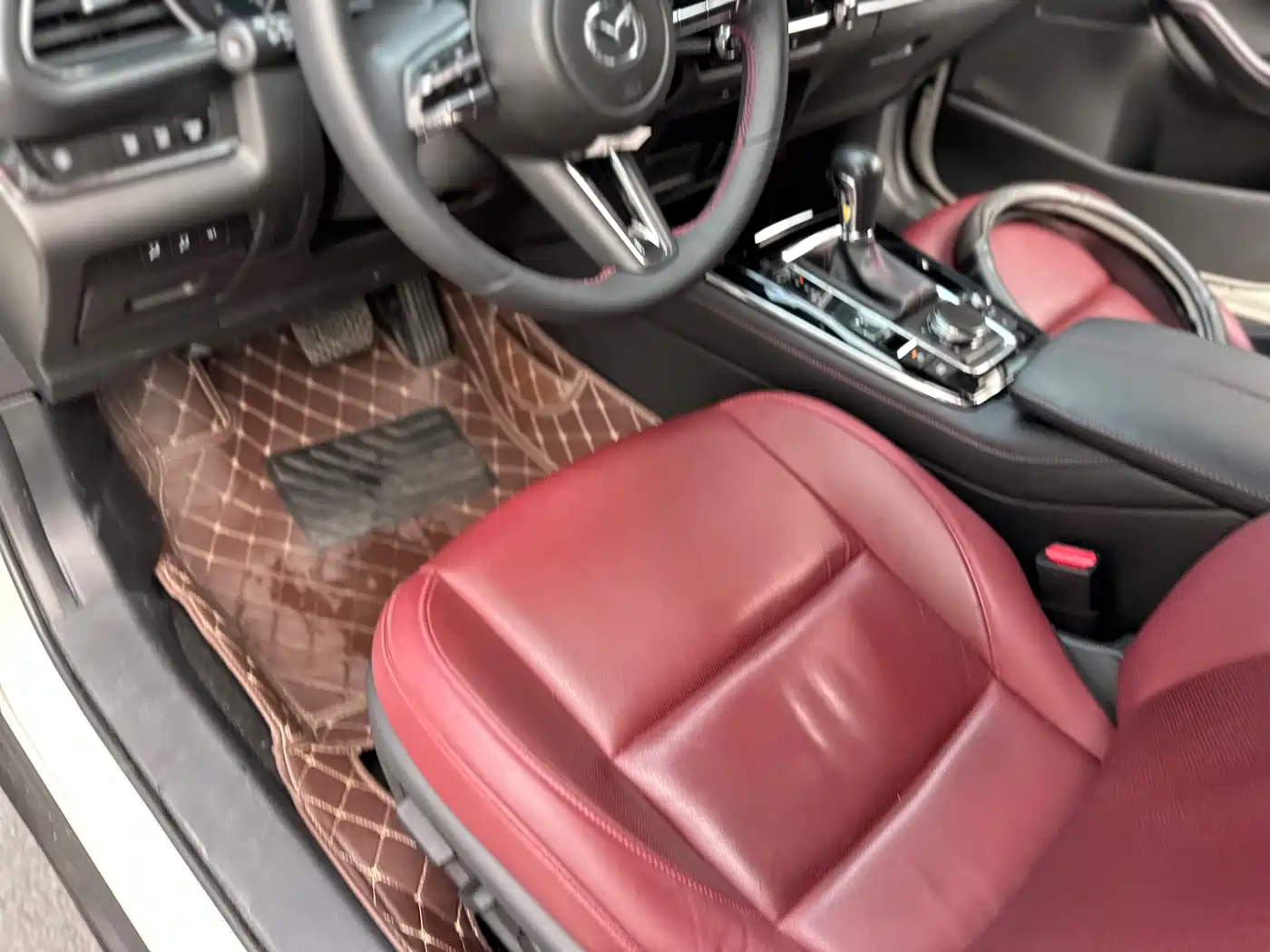 MAZDA CX-30