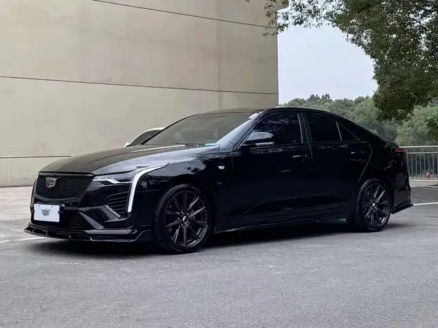 CADILLAC CT4