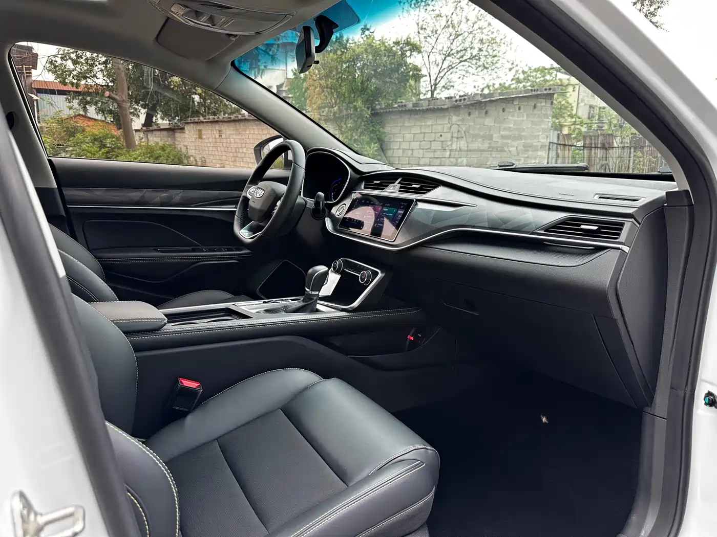 GEELY AUTOMOBILE BINRUI