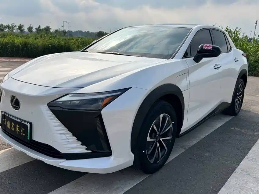 Lexus RZ 2023 2023 450e 4WD Deluxe