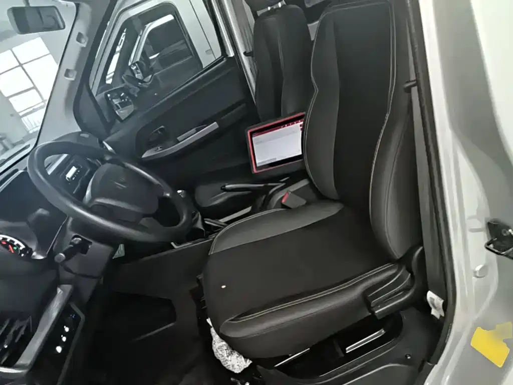 Changan Kaicheng Changan Ruixing M60 2024 2023 1.5L GDI Comfort Bus 6/7 Seater