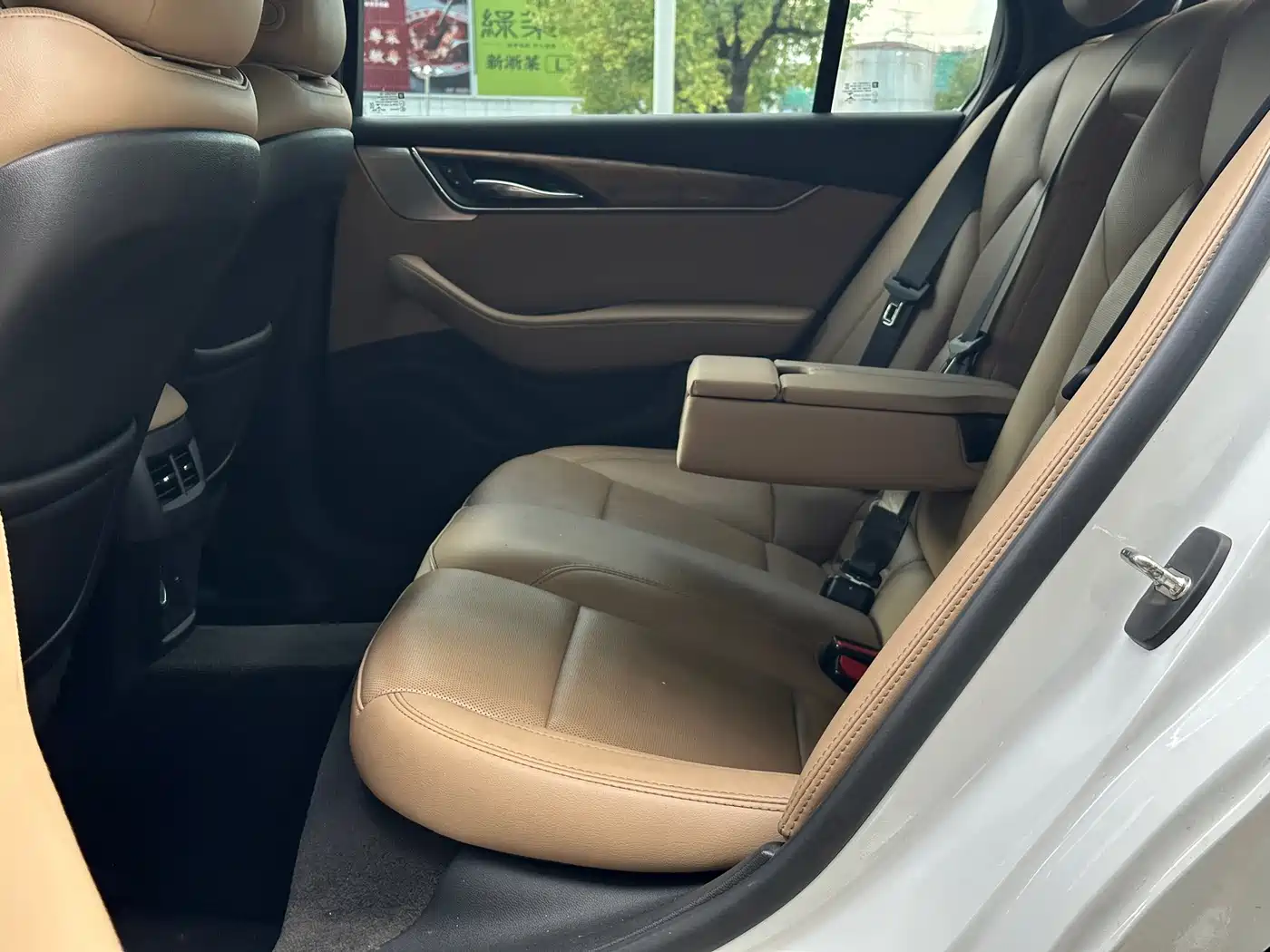 Photo 10 - Cadillac CT5