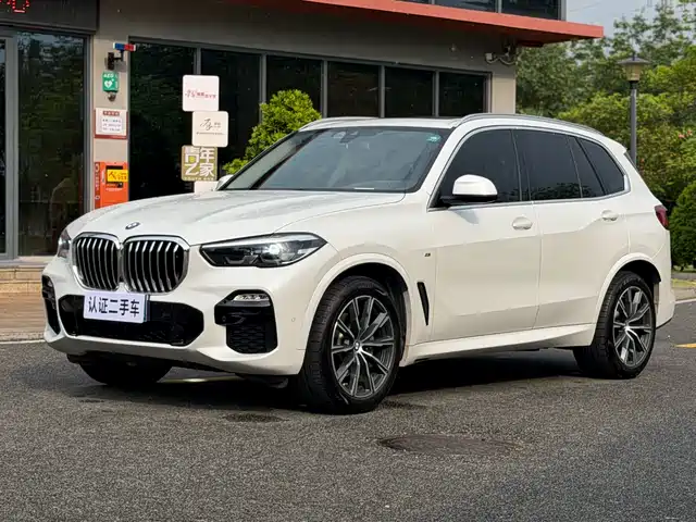 BMW X5 (Import) 2020 xDrive30i M Sport Package — фото 1