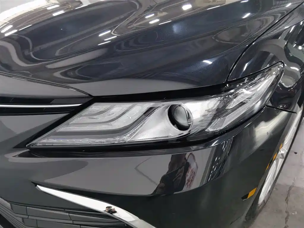 Toyota Camry 2021 2.0G Luxury Edition фото 7