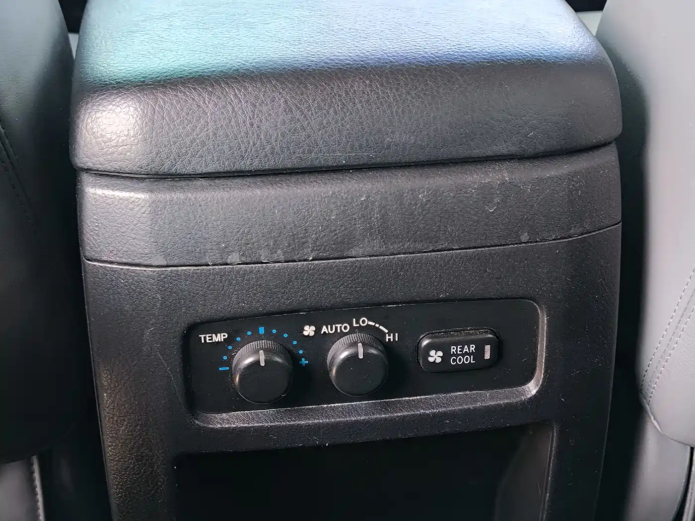 Toyota Prado 2010 2005 Model 4.0L Automatic GX Luxury Edition