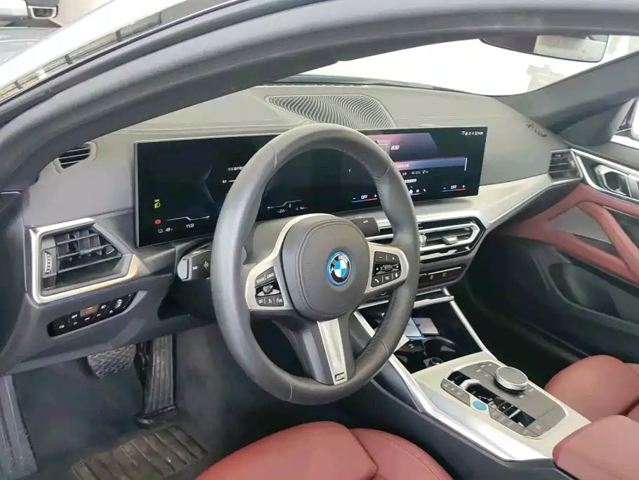 BMW i4 2026 2025 eDrive40