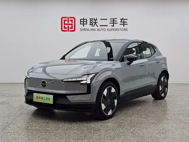 Volvo Volvo EX30 2025 RWD Long Range Ultra