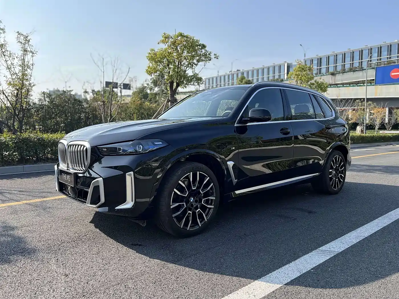 BMW X5 2025 Model xDrive 40Li M Sport Blackout Package