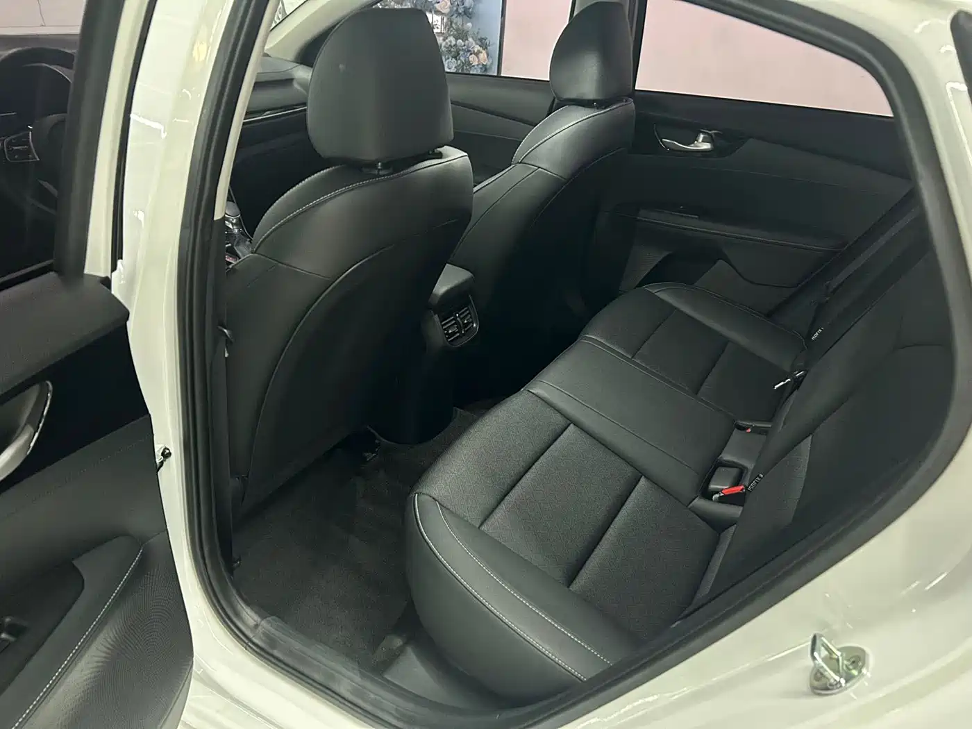 Kia K3 2022 2021 Facelift 1.5L CVT Fashion Edition