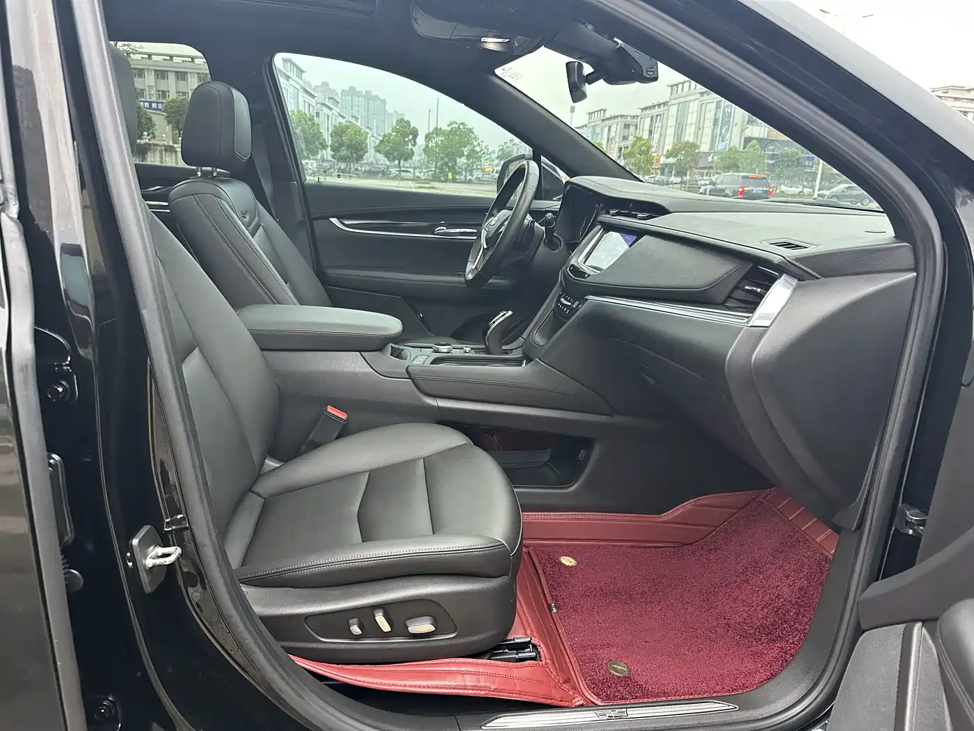 CADILLAC XT5