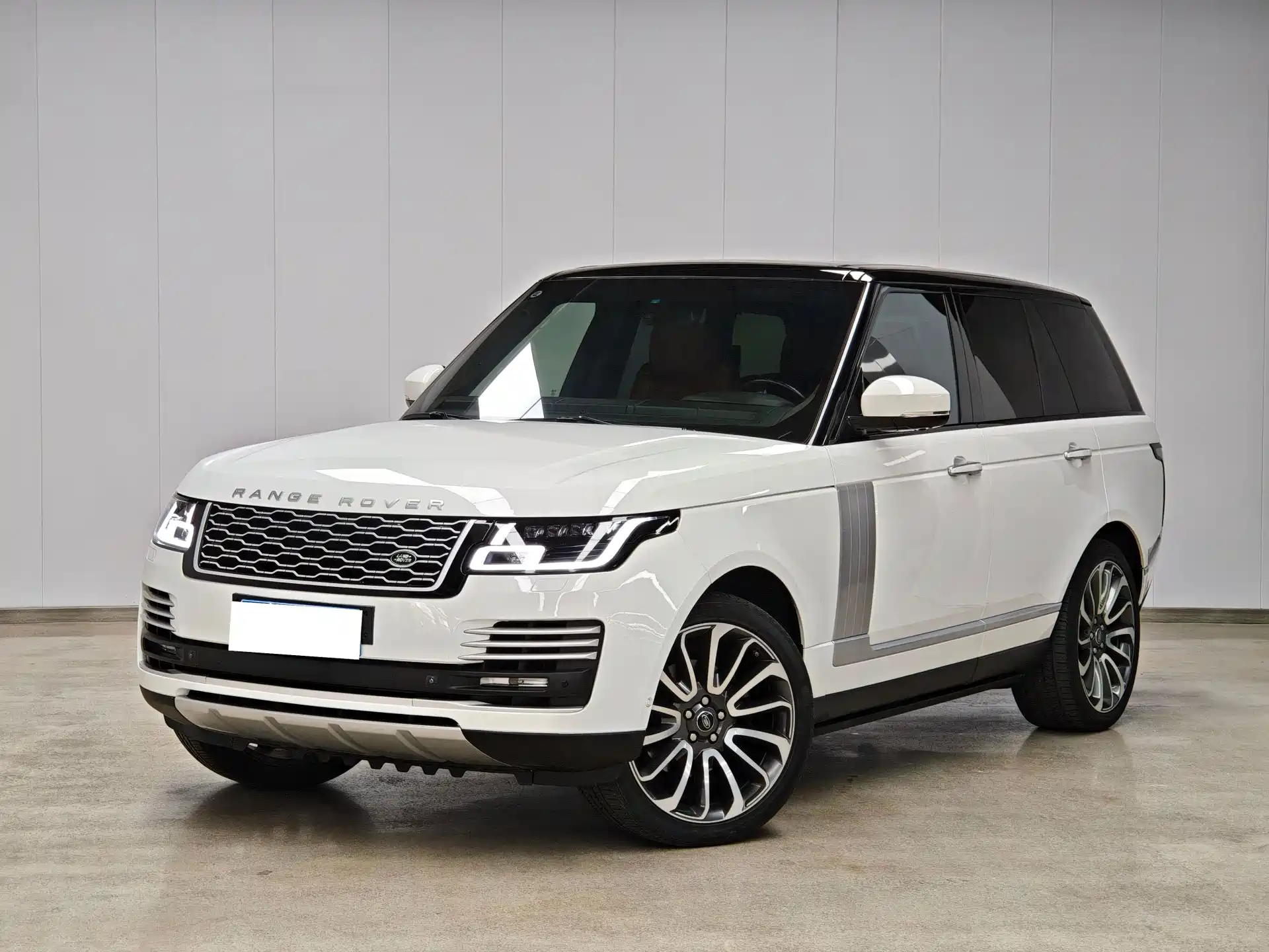 Фото 1 - Land Rover Range Rover
