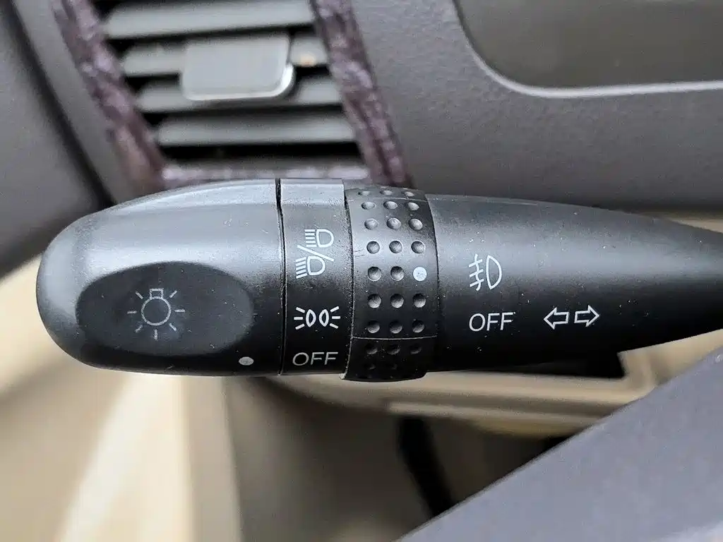 Photo 21 - BAIC Weiwang M30