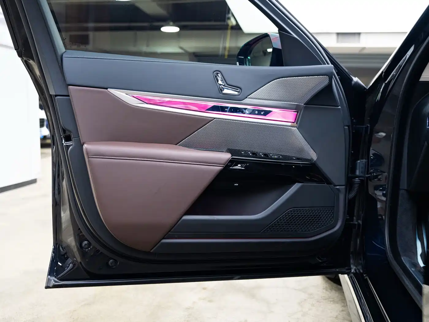 BMW i7 2024 2023 eDrive50L Leading M Sport Package