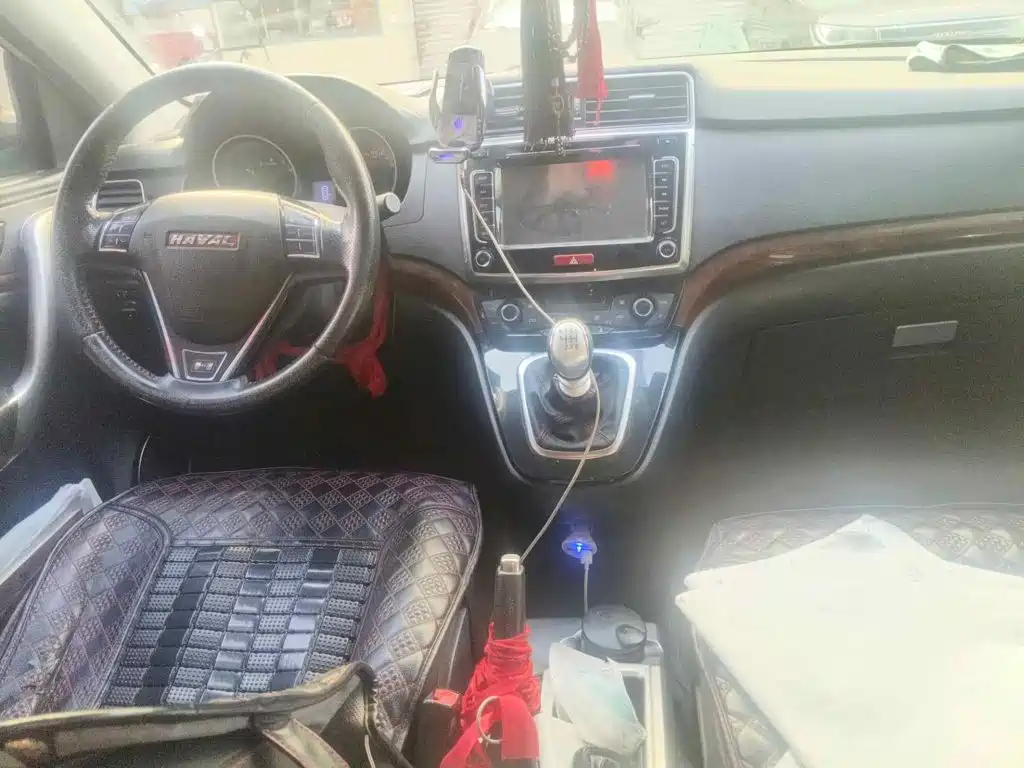 صورة 12 - Haval H6