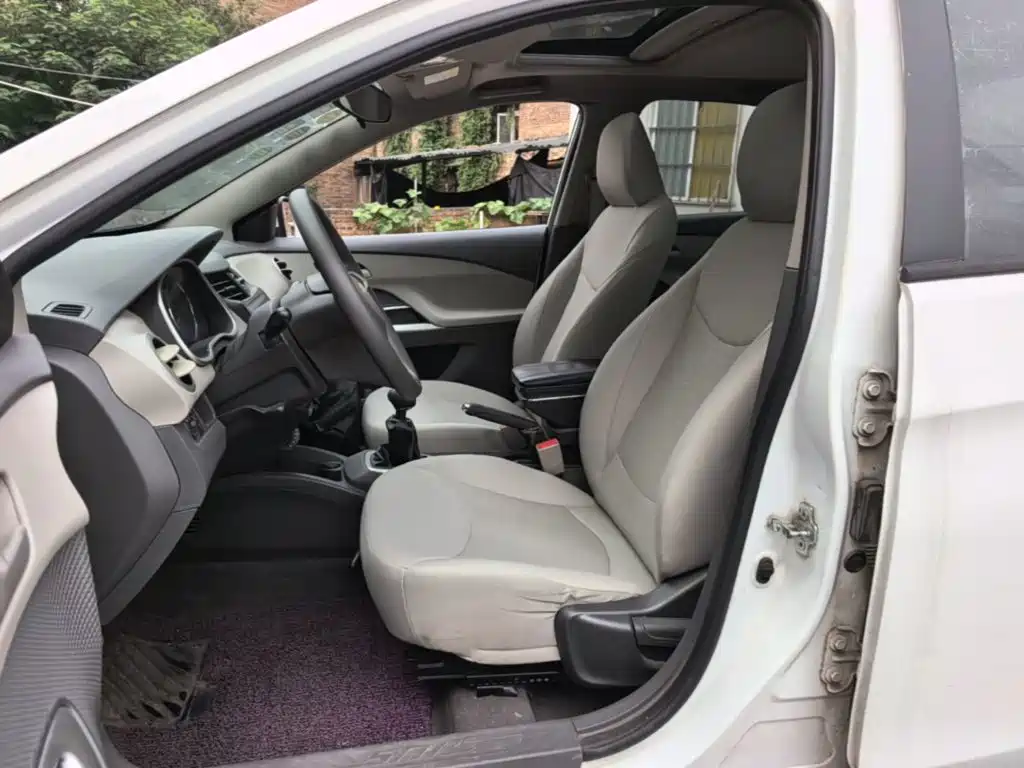 Chevrolet Sail 2017 2016 Sail 3 1.3L Manual Comfort Sunroof Edition