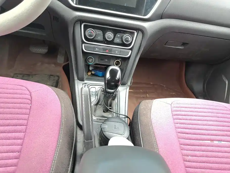 Chery Tiggo 3 2017 2016 1.6L CVT Smart Edition