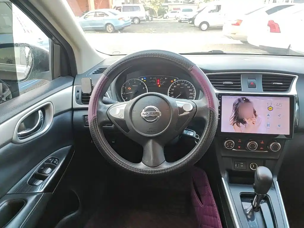 Nissan SYLPHY, миниатюра 11