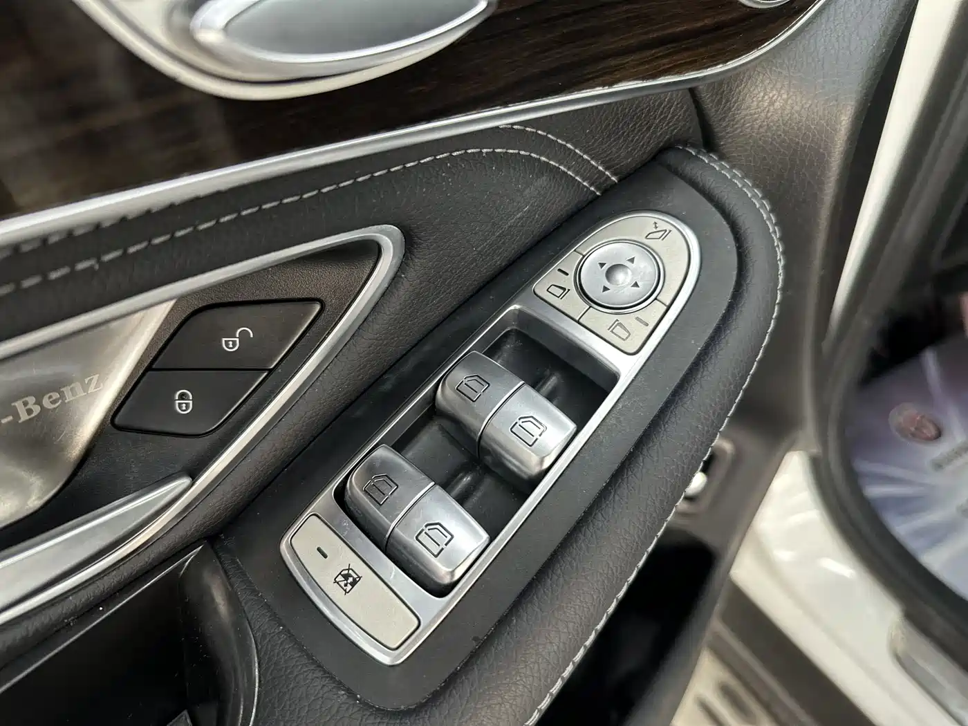 Mercedes-Benz GLC 2018 GLC 260 4MATIC Dynamic фото 6