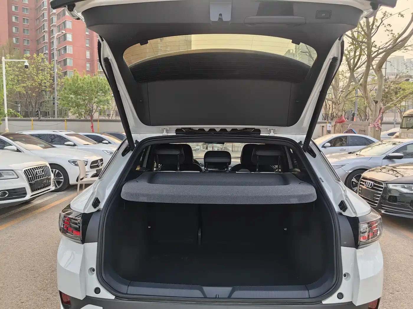 VOLKSWAGEN ID.4 CROZZ