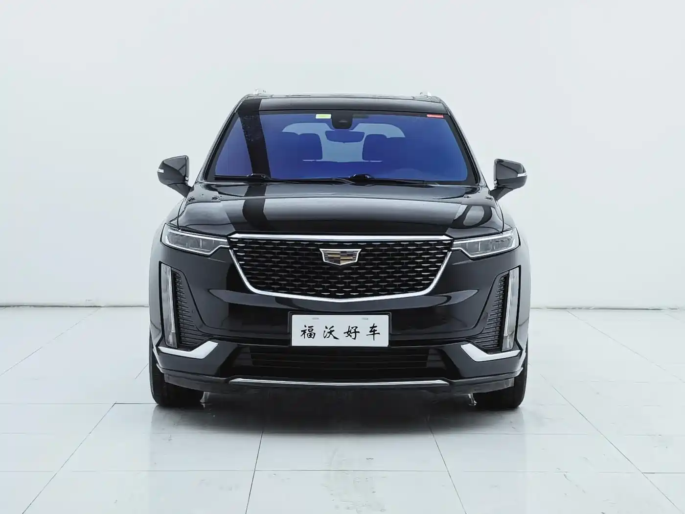 Photo 2 - Cadillac XT6