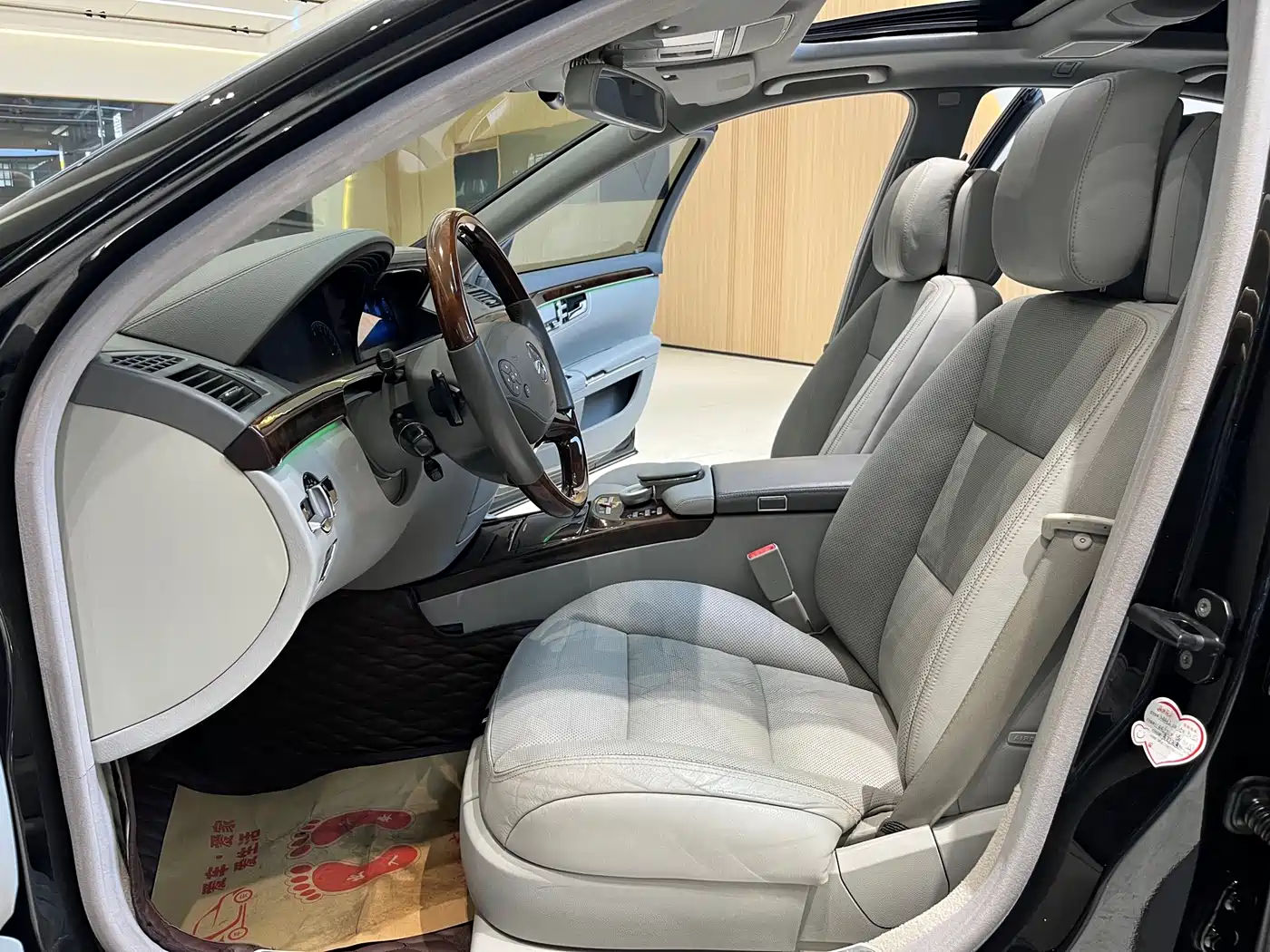 Mercedes-Benz S-Class 2010 S 350 L Luxury фото 10