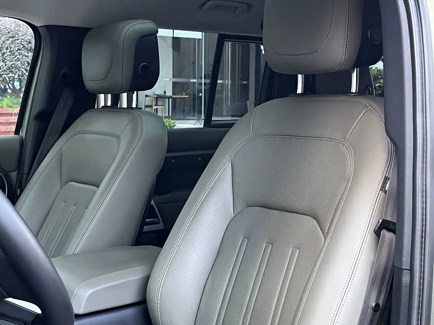 Land Rover Defender 2020 2020 Model 110 P400 HSE