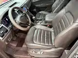 Фото 7 - Volkswagen Teramont