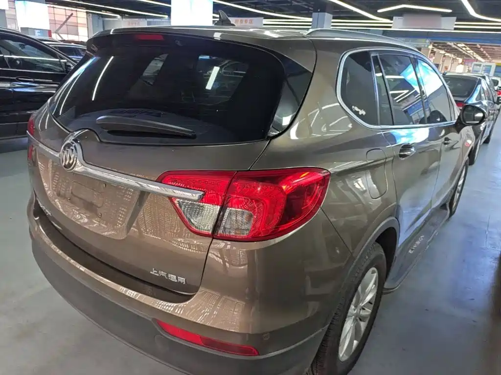 Фото 7 - Buick Envision Plus