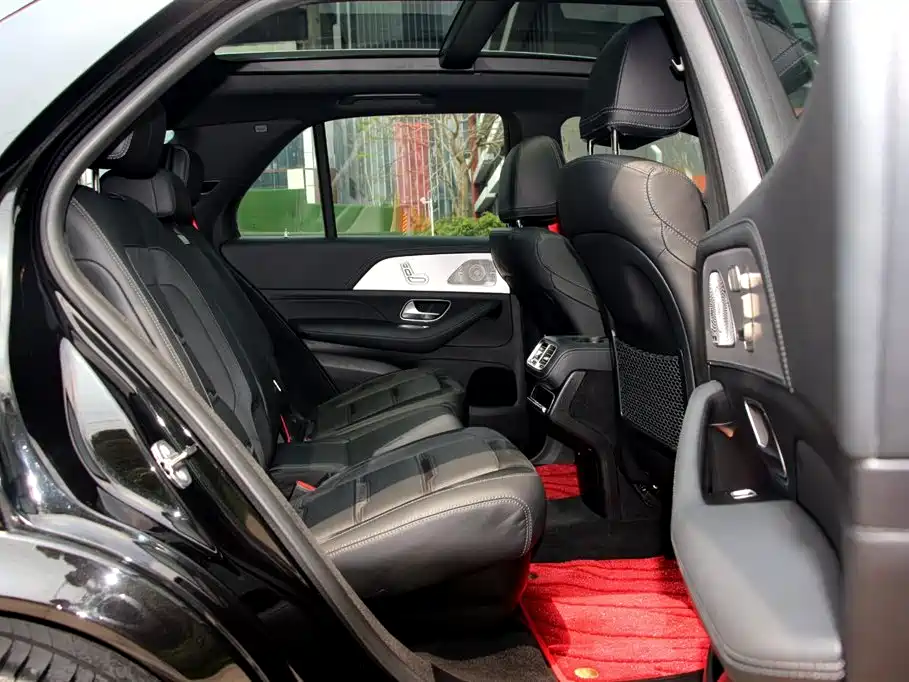 MERCEDES-BENZ GLE AMG