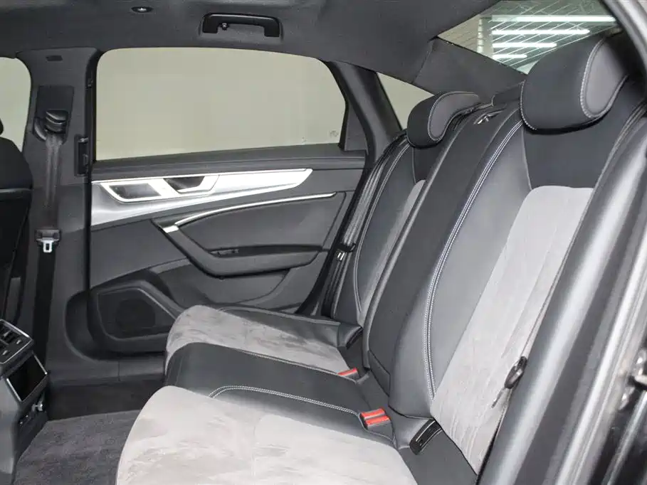 Audi A6L 2024 45 TFSI Premium Dynamic фото 8