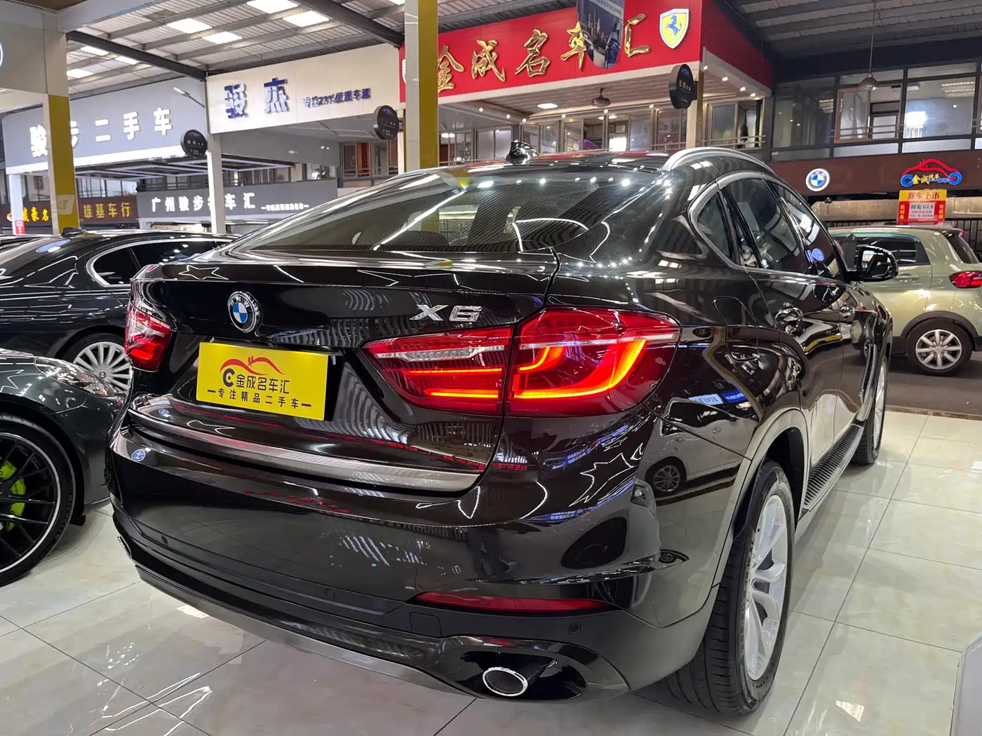 BMW X6 2017 xDrive28i фото 31