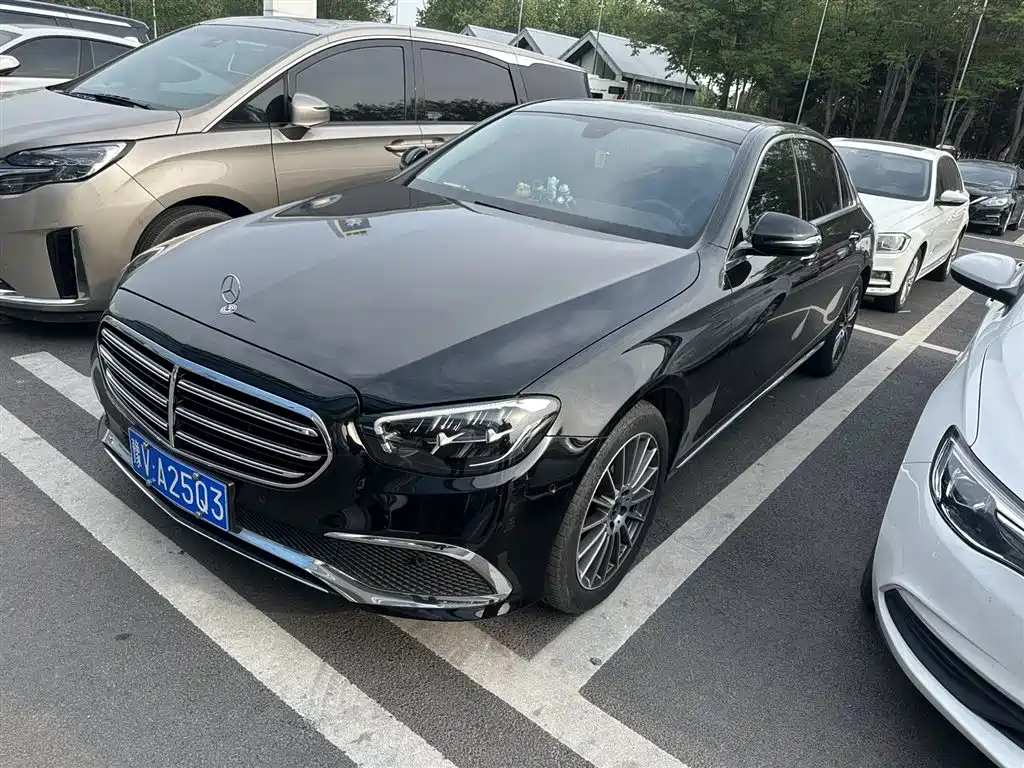  E CLASS