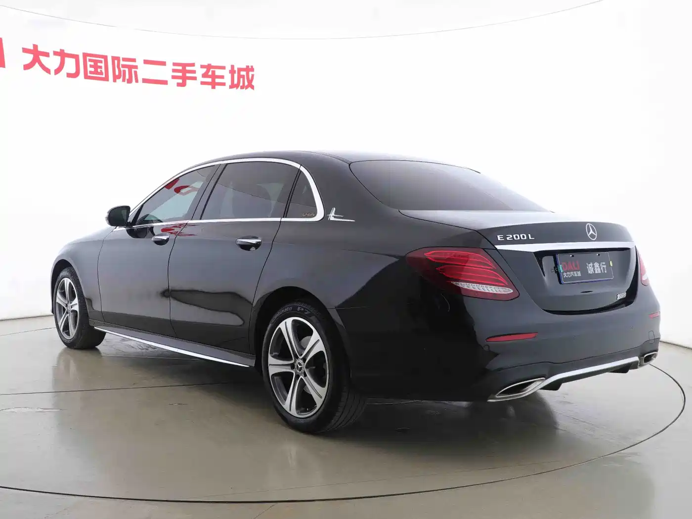 Mercedes-Benz E-Class 2019 E 200 L Sport фото 16
