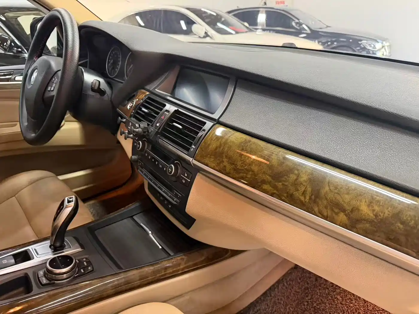 BMW X5 (Import) 2011 xDrive35i Luxury Edition фото 16