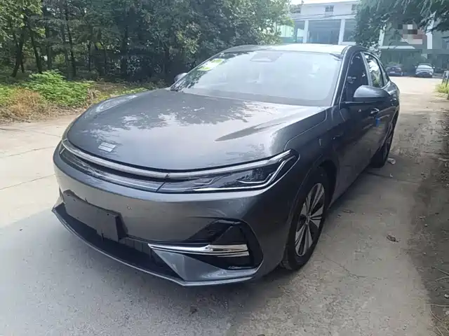  Geely Galaxy Galaxy A7 2025 EM-i 150km Explorer+ Edition