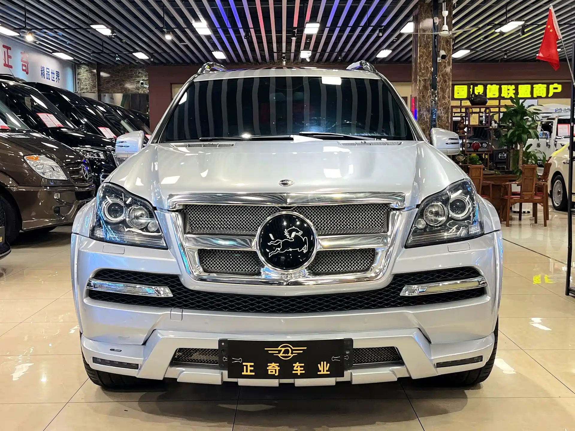 Фото 2 - Carlsson GL-Class