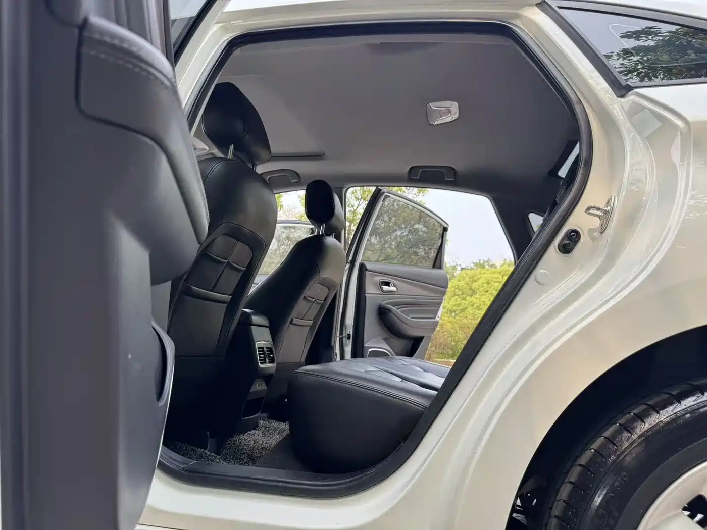 GAC Trumpchi Trumpchi GA4 2018 200T Manual Luxury фото 13