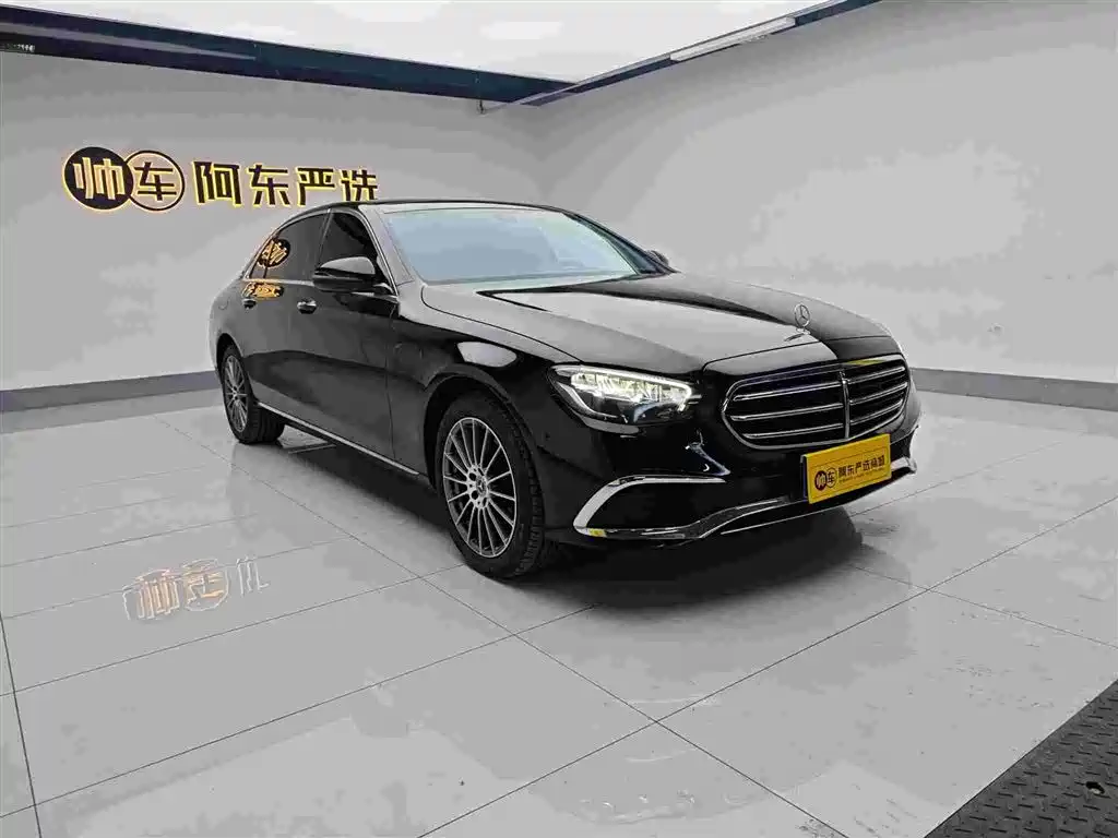  E CLASS