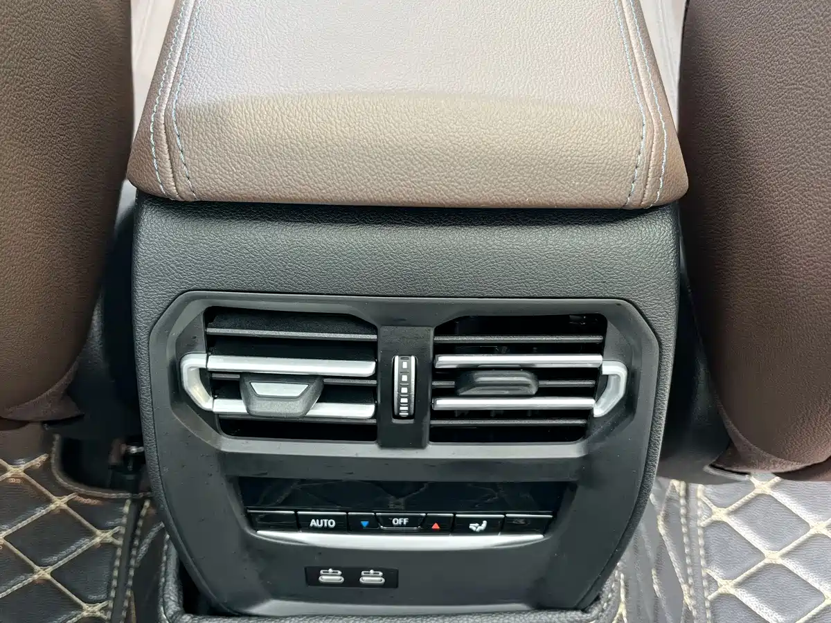 BMW i3 2022 2022 eDrive 35 L