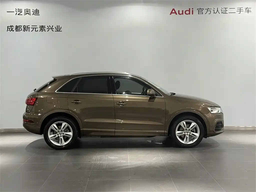 Фото 3 - Audi Q3
