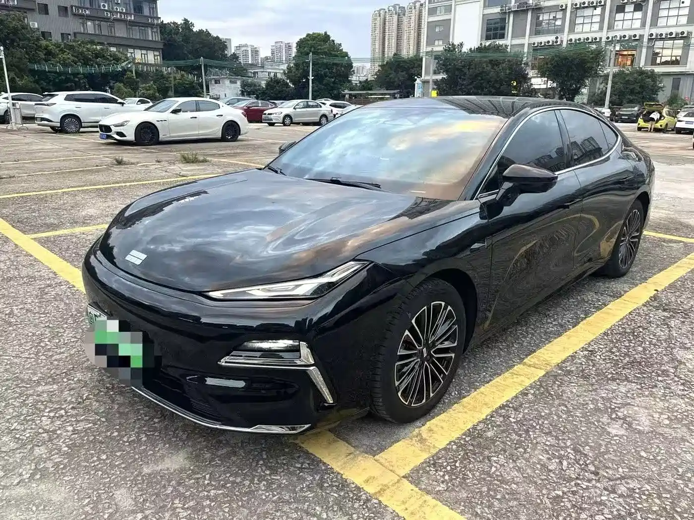 Geely Galaxy Galaxy Xingyao 8 2025