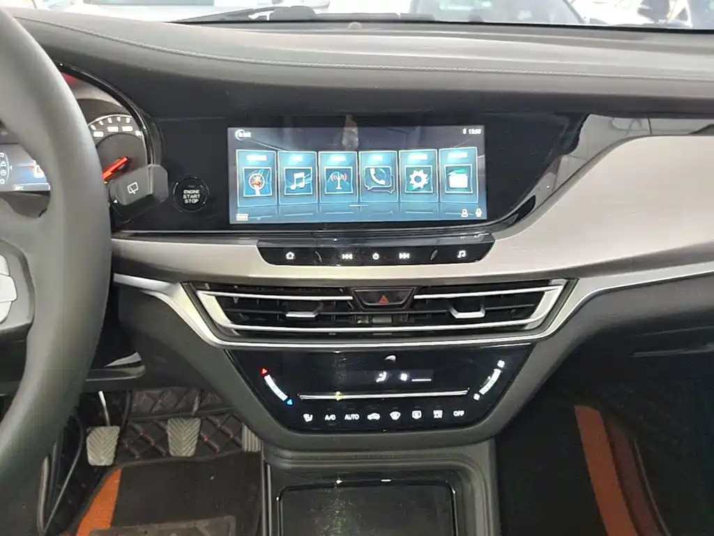 Фото 13 - Changan CS35 PLUS
