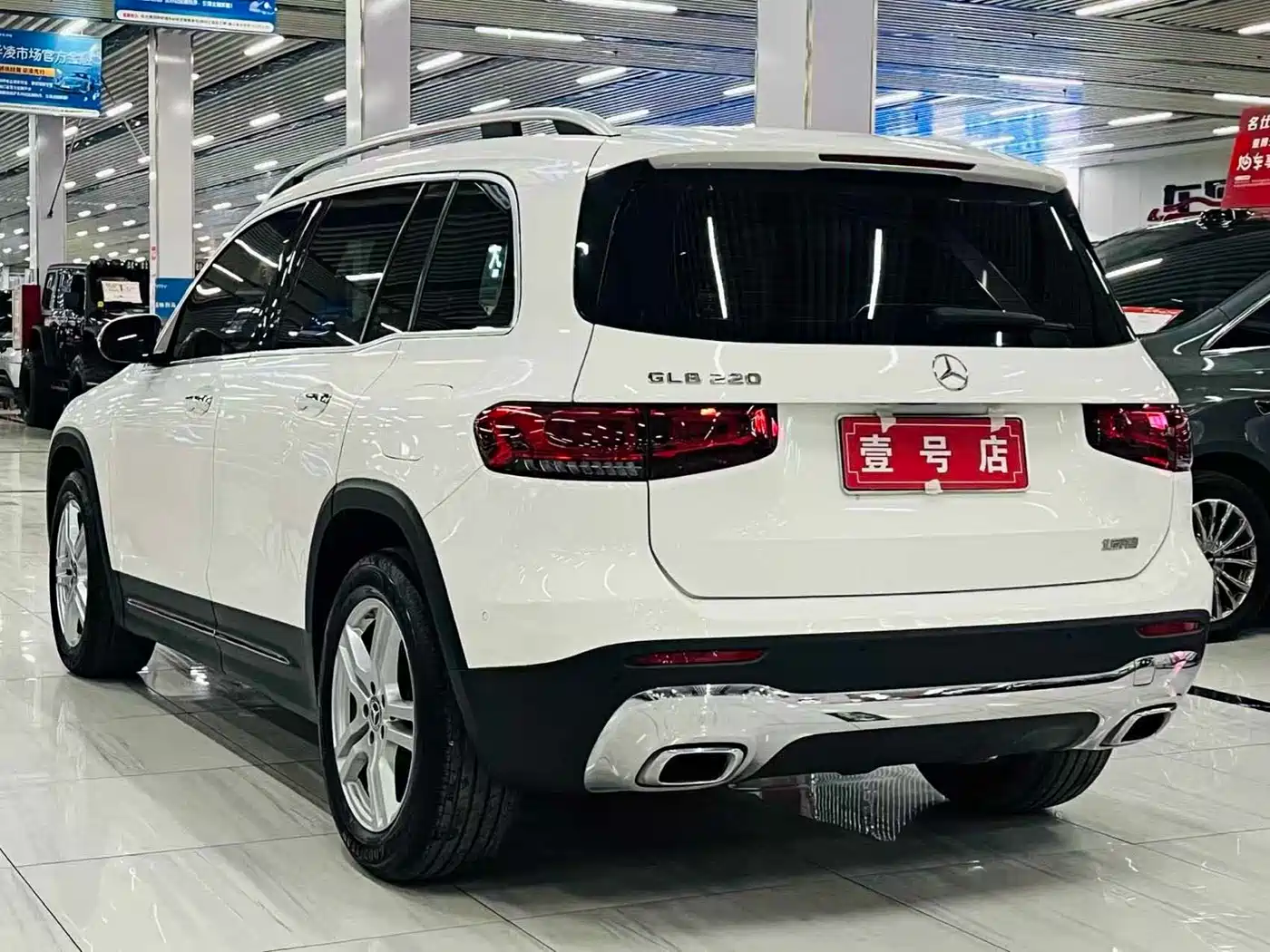 Mercedes-Benz GLB 2023 Facelift GLB 200 Dynamic фото 6