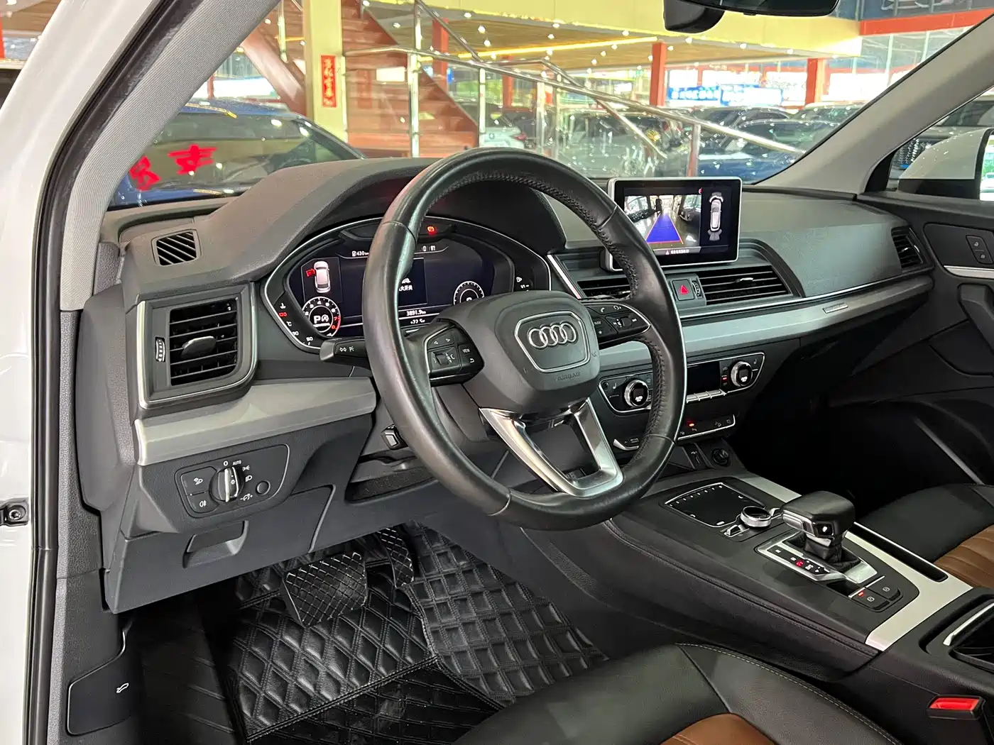 Audi Q5L 2020 40 TFSI Prestige Fashion фото 7