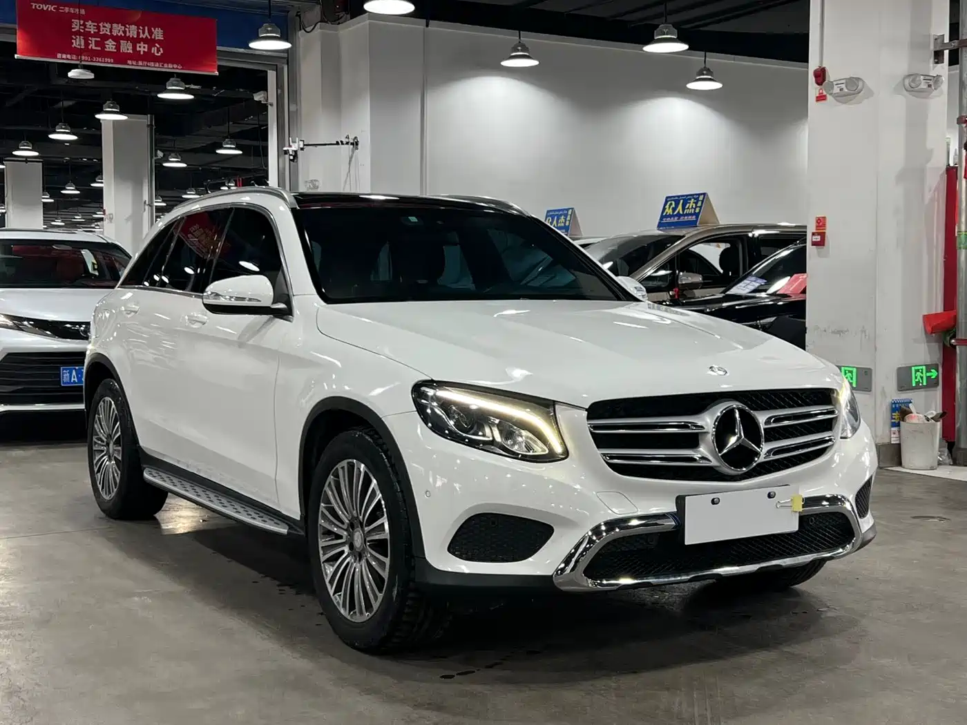 Mercedes-Benz GLC 2017 GLC 200 4MATIC фото 2