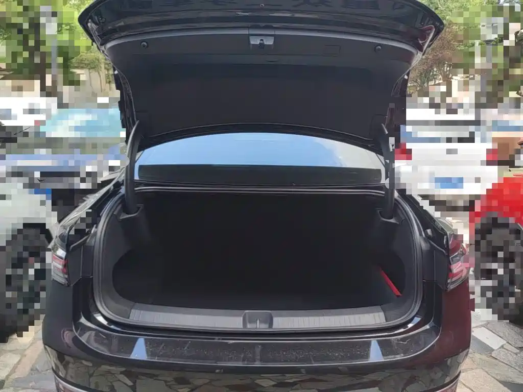 Volkswagen Passat 2025 2025 Pro 380TSI Dragon Glory Edition