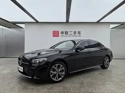 Mercedes-Benz E