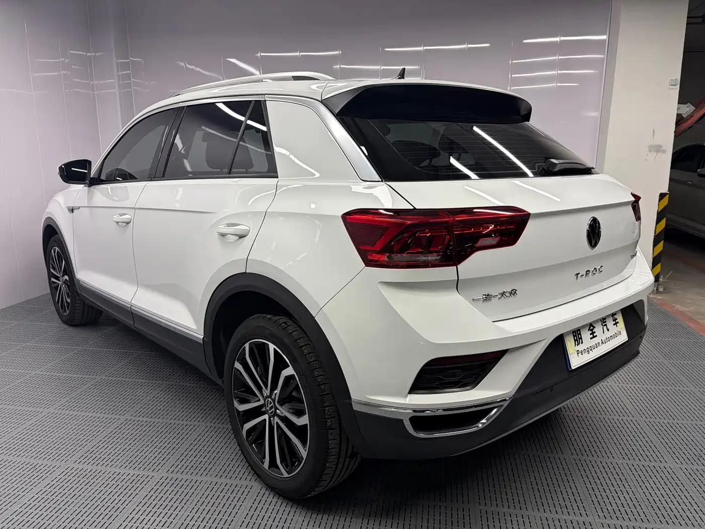 VOLKSWAGEN T ROC EXPLORING SONGS