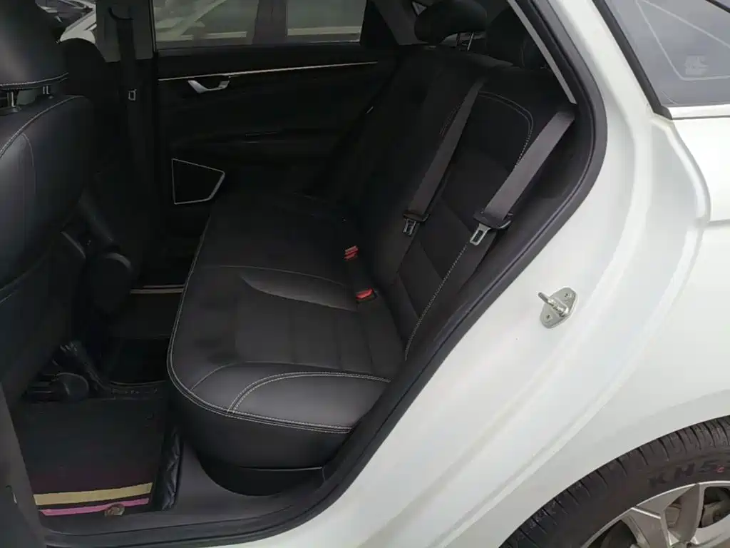 Geely Emgrand GL 2021 2021 UP 1.4T CVT Premium